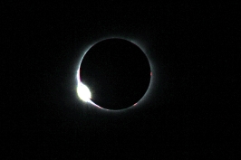 Total solar eclipse 2017_1